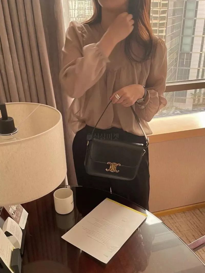Magnet - Korean Women Fashion - #momslook - Bohem Blouse