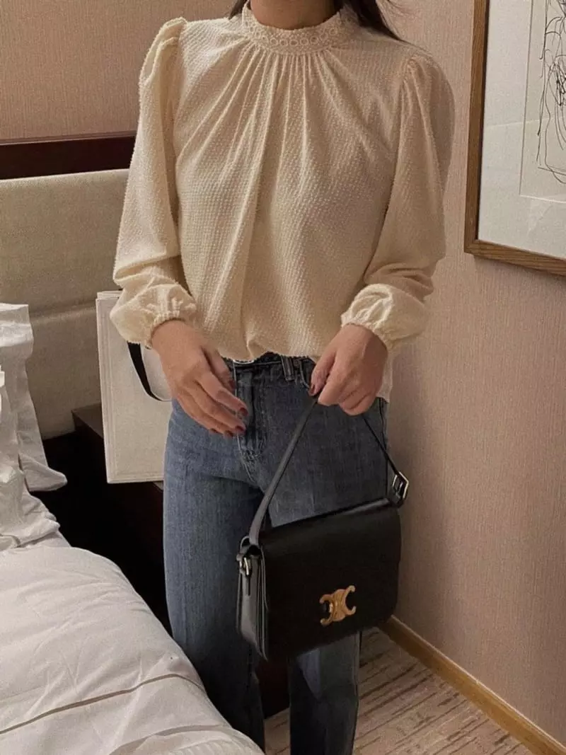 Magnet - Korean Women Fashion - #momslook - Cielin Pearl Blouse - 3