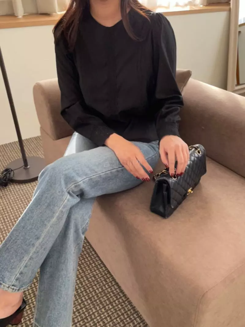 Magnet - Korean Women Fashion - #pursuepretty - Or Pintuck Blouse - 3