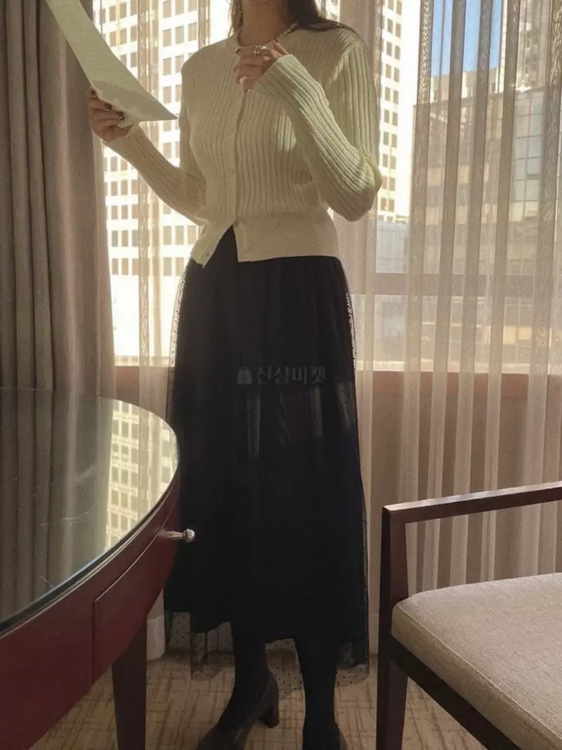 Magnet - Korean Women Fashion - #womensfashion - Sha Dot Skirt - 2