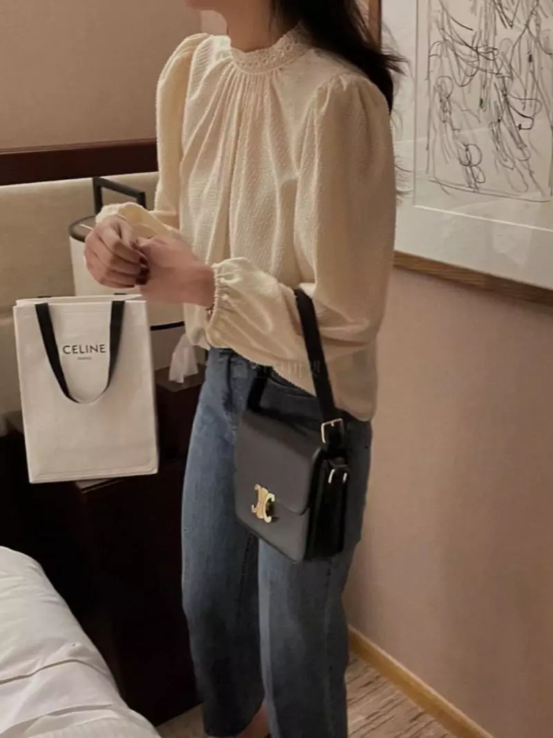 Magnet - Korean Women Fashion - #momslook - Cielin Pearl Blouse - 4