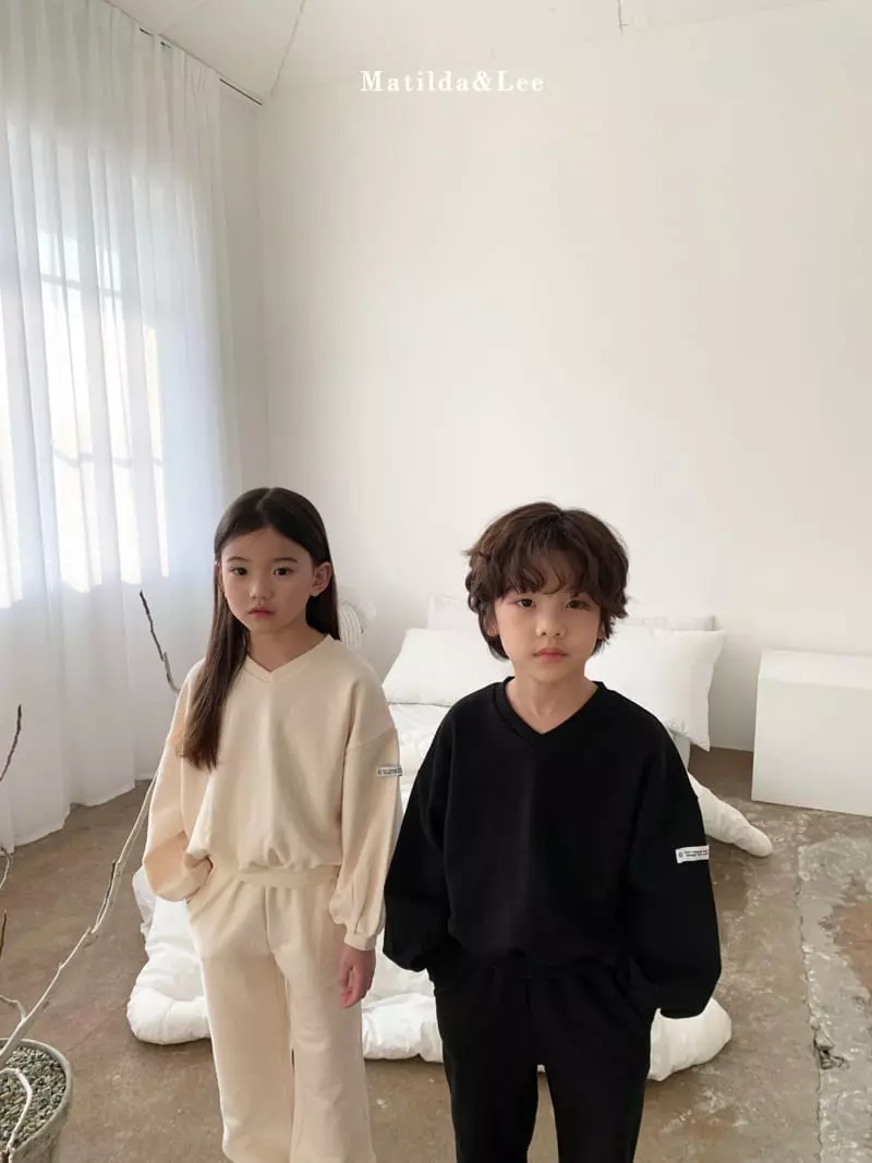 Matilda & Lee - Korean Children Fashion - #designkidswear - V Label Top Bottom Set - 3