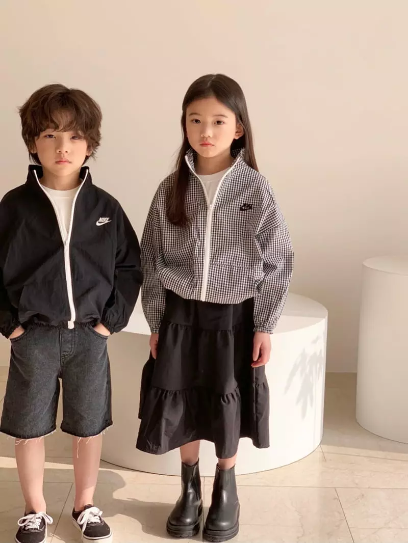 Matilda & Lee - Korean Children Fashion - #kidzfashiontrend - Patch Midi Denim Pants