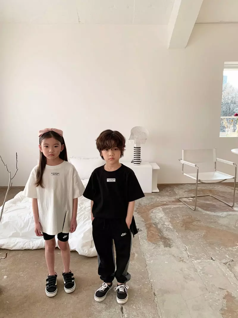 Matilda & Lee - Korean Children Fashion - #kidzfashiontrend - BE Slit Long Tee - 3