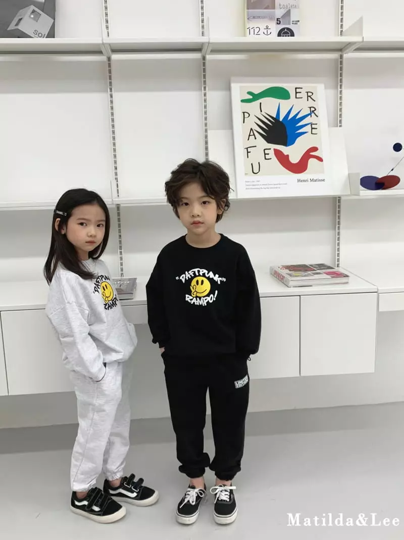 Matilda & Lee - Korean Children Fashion - #magicofchildhood - Smile String Top Bottom Set - 3