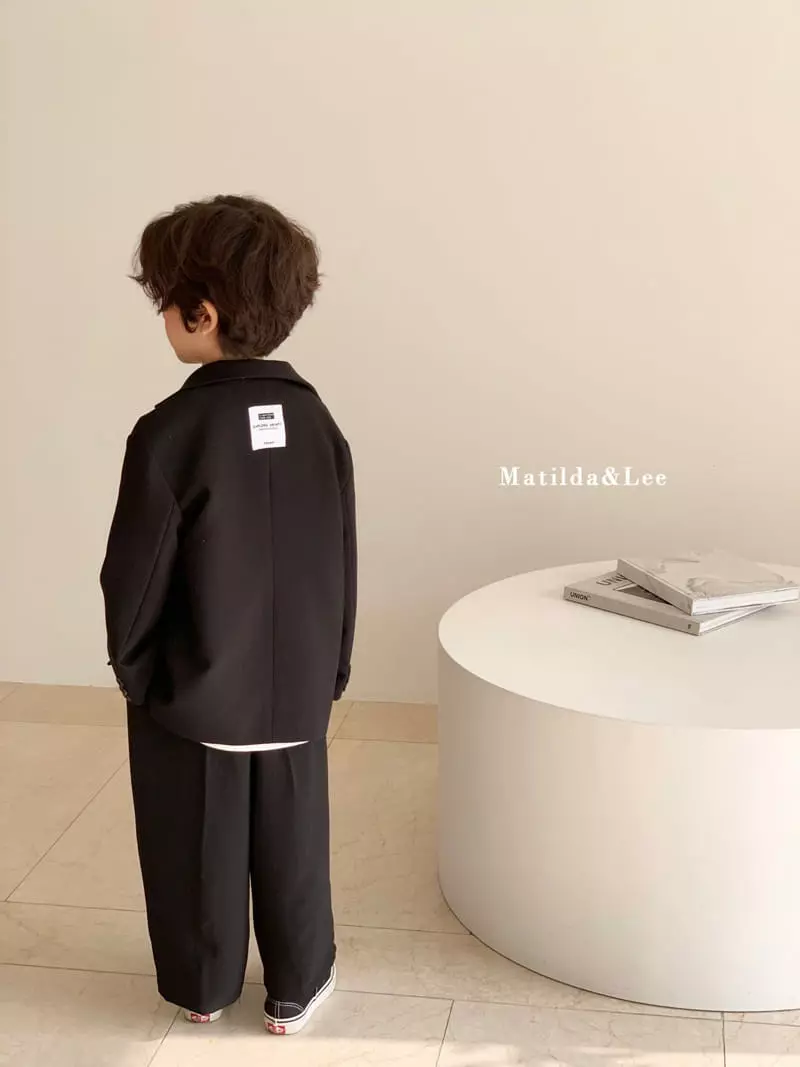 Matilda & Lee - Korean Children Fashion - #prettylittlegirls - Label Boxy Jacket
