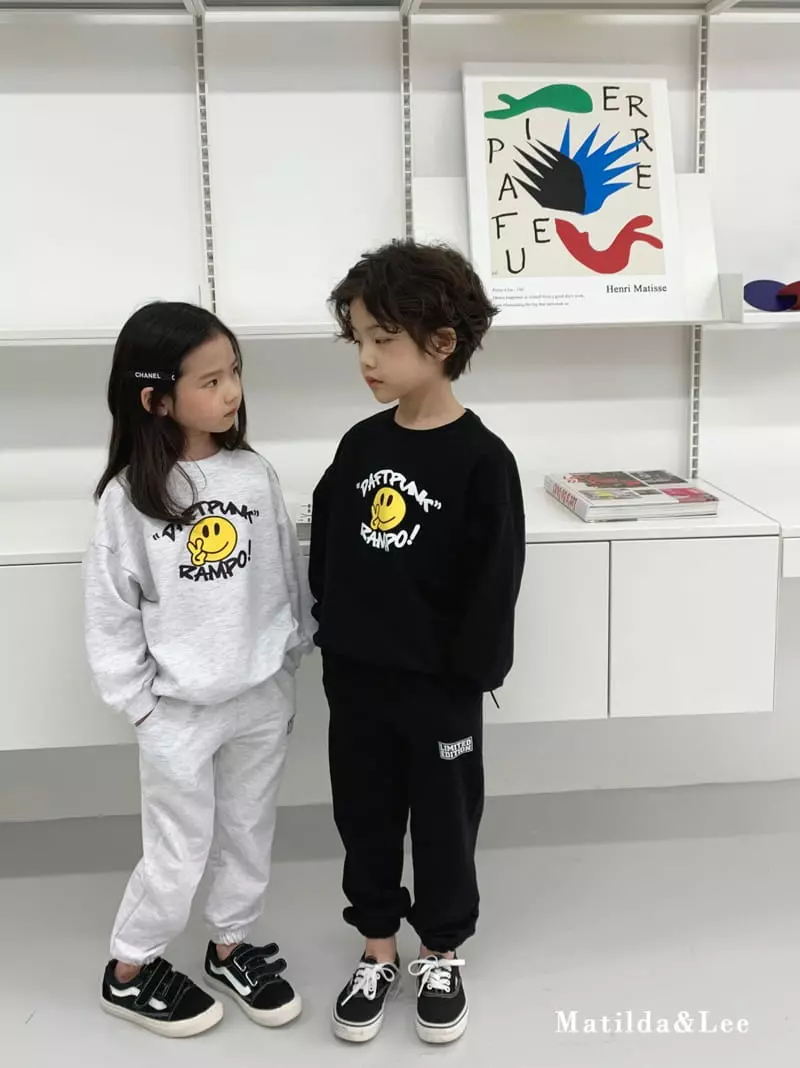 Matilda & Lee - Korean Children Fashion - #prettylittlegirls - Smile String Top Bottom Set - 5