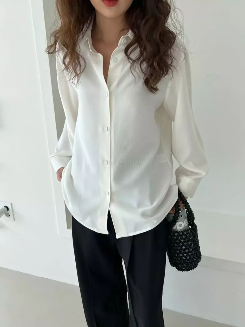 Mellor - Korean Women Fashion - #momslook - Cow's Shirt - 2