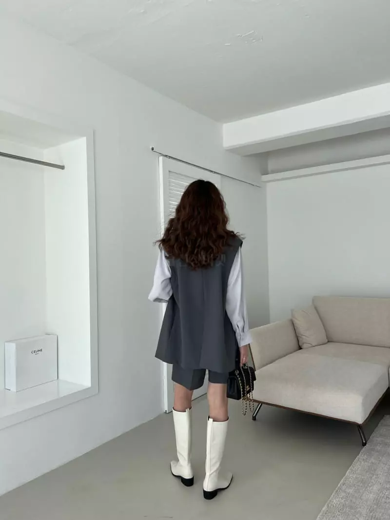 Mellor - Korean Women Fashion - #womensfashion - Over Shorts Jacket - 3