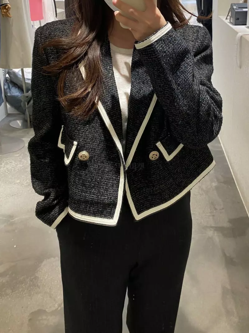 Mer - Korean Women Fashion - #momslook - Rose Double Tweed Jacket - 3