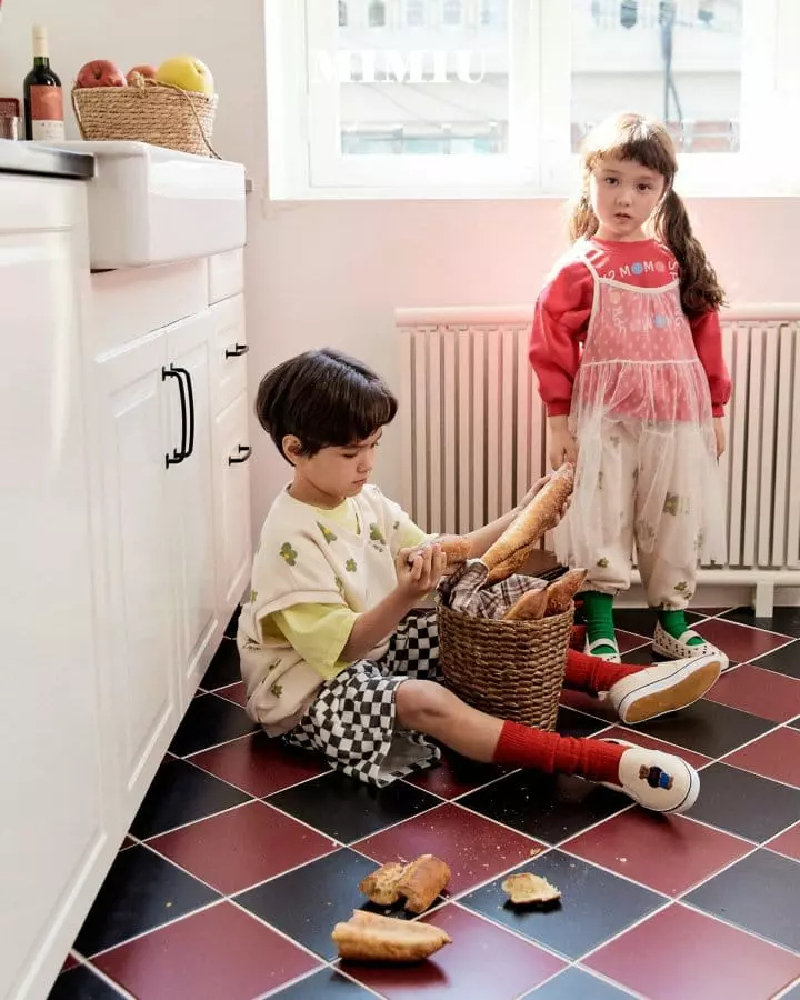 Mimiu - Korean Children Fashion - #fashionkids - Towel Check Capri Pants - 9