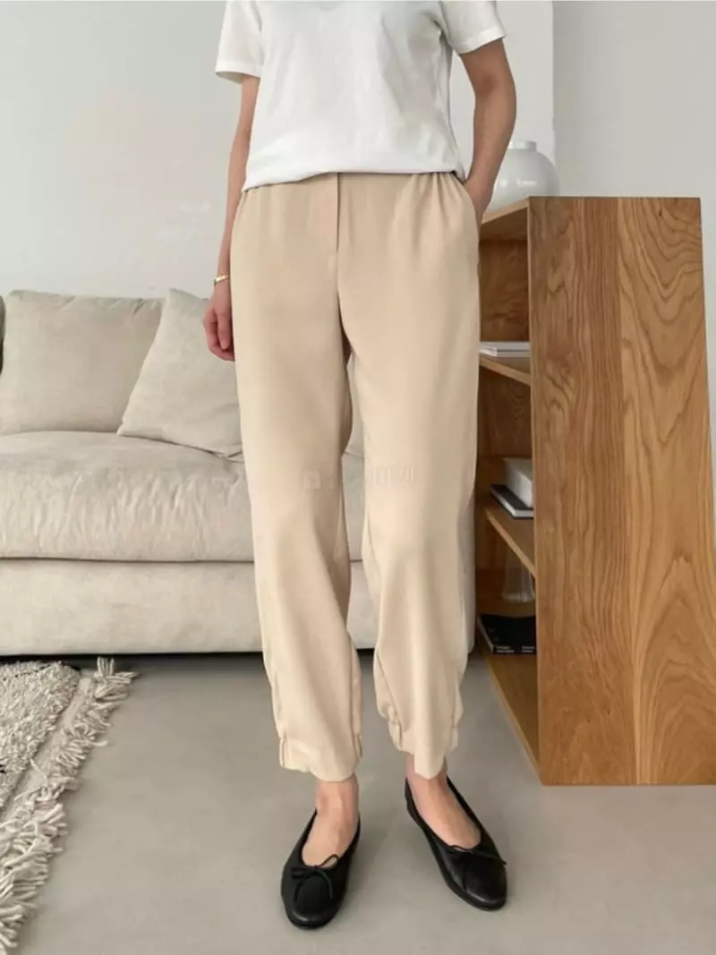 Moi - Korean Women Fashion - #momslook - Ribbed Cuff Pants - 2