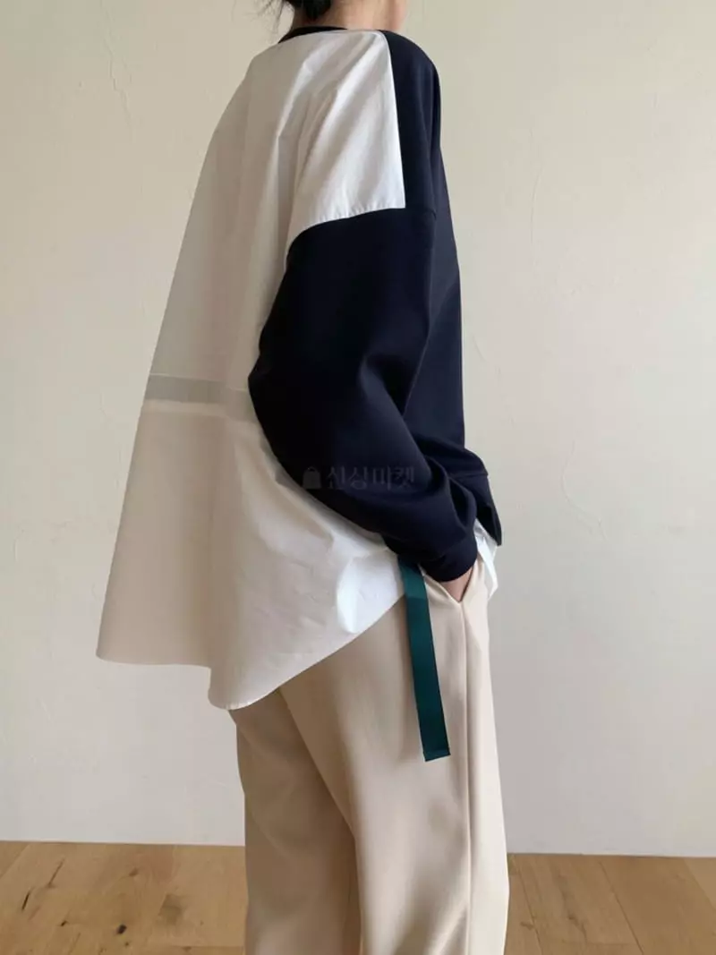Moi - Korean Women Fashion - #vintagekidsstyle - Shirt Layered Sweatshirt - 4