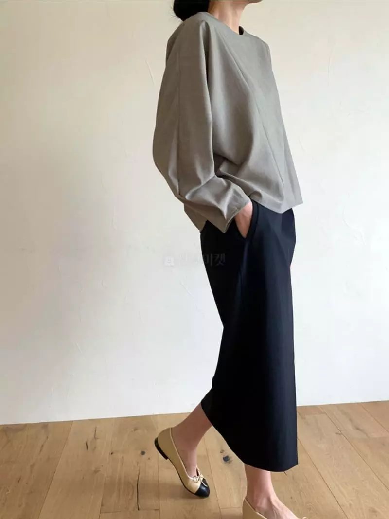 Moi - Korean Women Fashion - #vintagekidsstyle - Volume Blouse