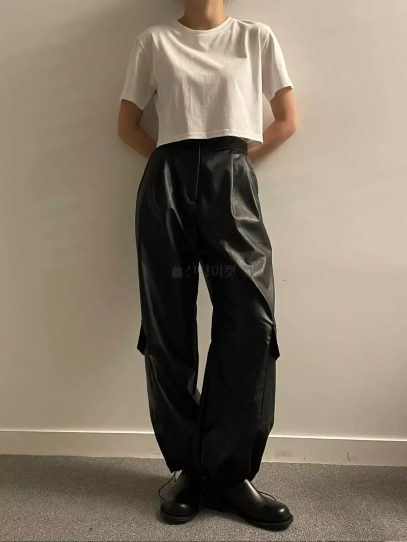 Moment - Korean Women Fashion - #momslook - Leather Pocket Pants