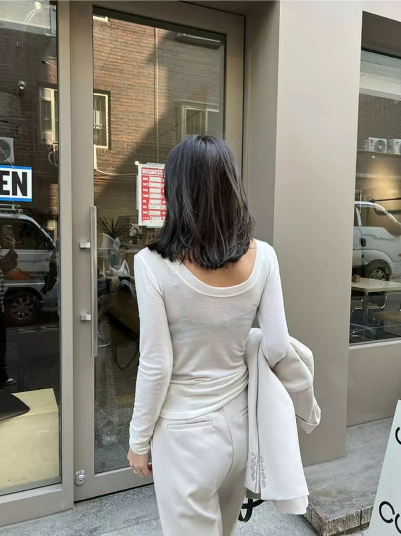 Moment - Korean Women Fashion - #womensfashion - U-Neck Tee - 3