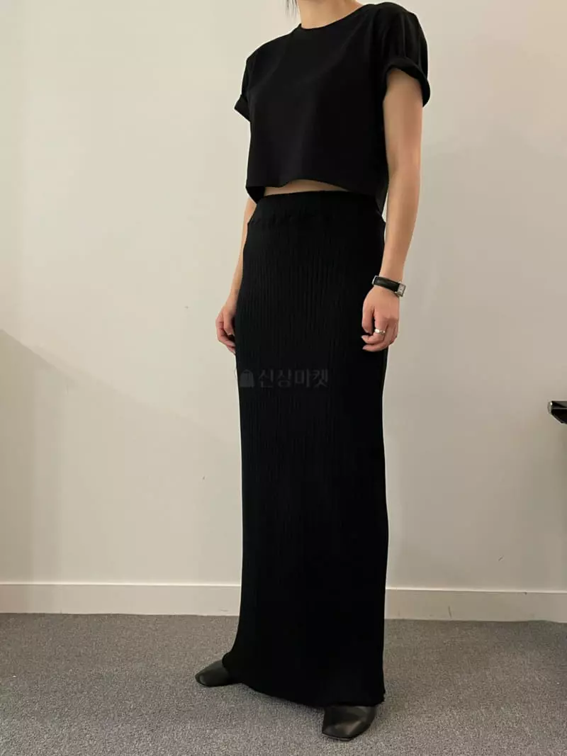 Moment - Korean Women Fashion - #womensfashion - Piece Crop Tee - 3