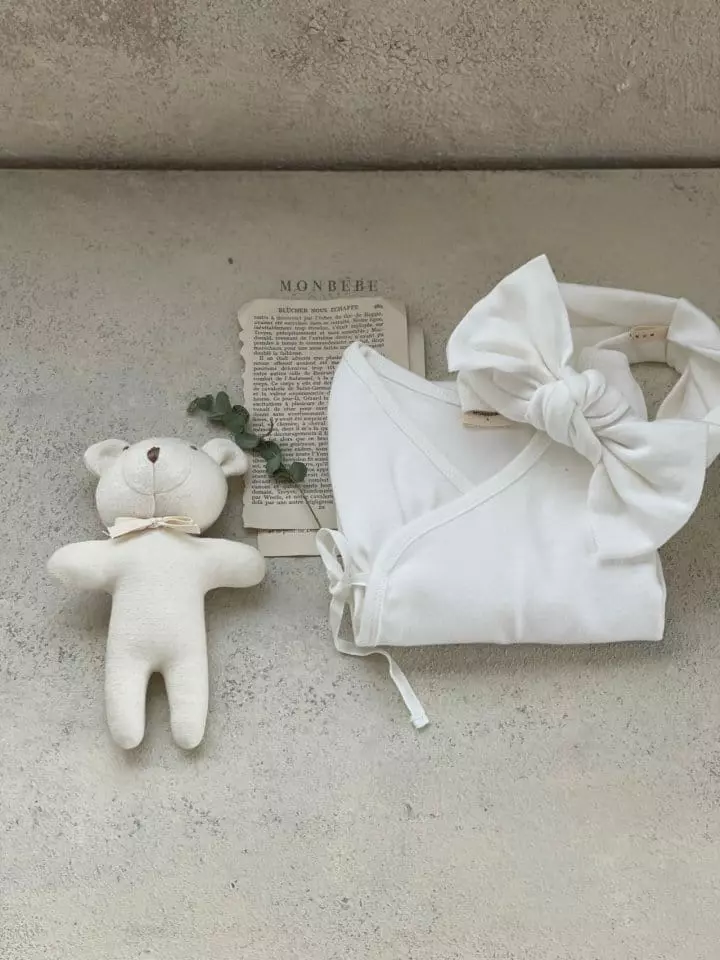 Monbebe - Korean Baby Fashion - #babylifestyle - Petti Bodysuit with Bonnet - 9