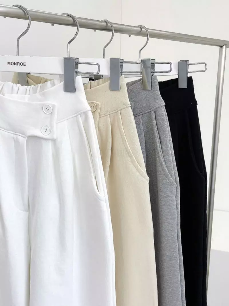 Monroe - Korean Women Fashion - #womensfashion - New Bo Training Pants - 4