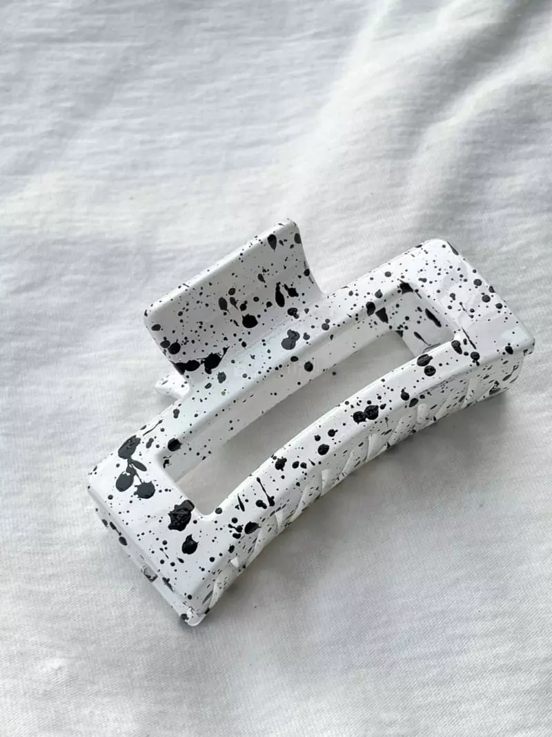 Mood - Korean Women Fashion - #momslook - A3116 Acrylic Marble Breakup Hair Pin - 2