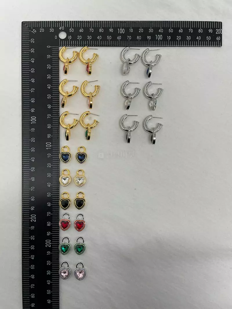 Mood - Korean Women Fashion - #restrostyle - A3628 Heart Crystal Earrings - 4