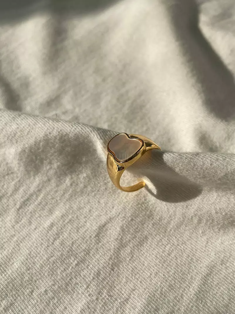 Mood - Korean Women Fashion - #thatsdarling - A3654 Mother-of-pearl Ring - 2