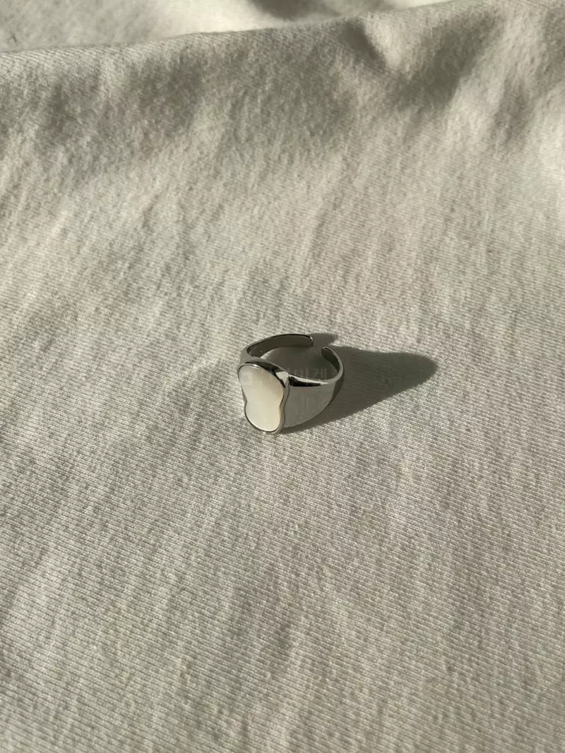 Mood - Korean Women Fashion - #thelittlethings - A3654 Mother-of-pearl Ring - 3