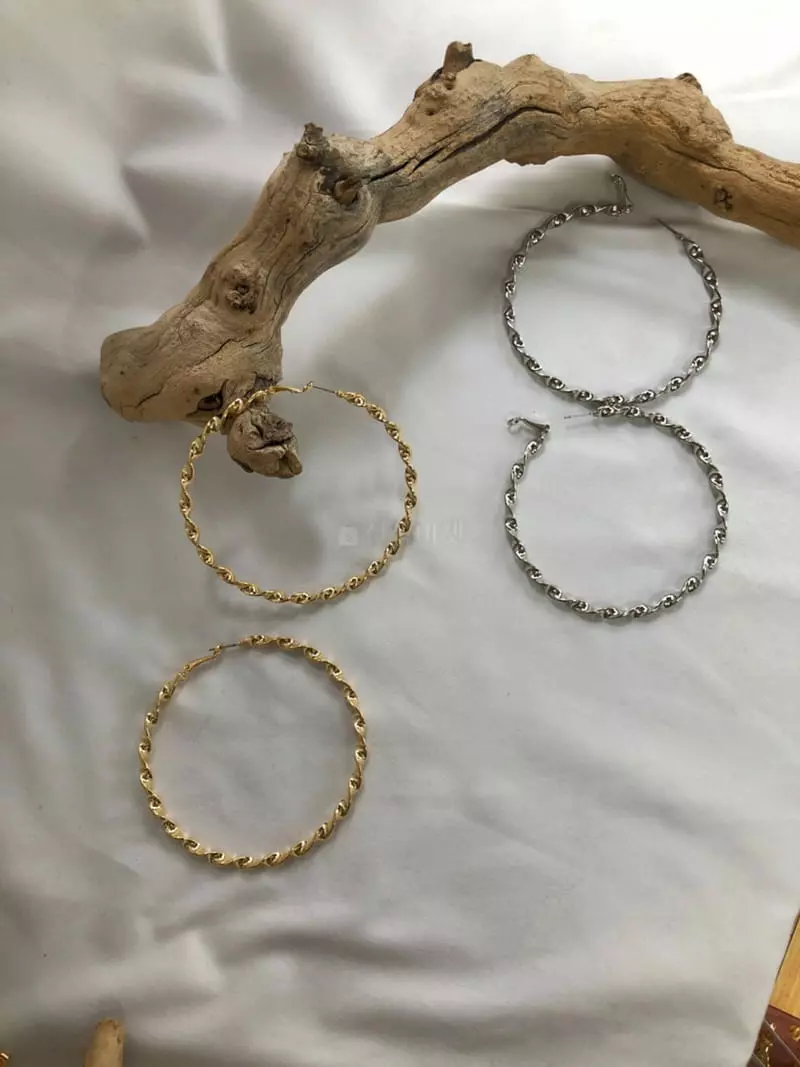 Mood - Korean Women Fashion - #womensfashion - A1151 Big Twisted Ring Earrings