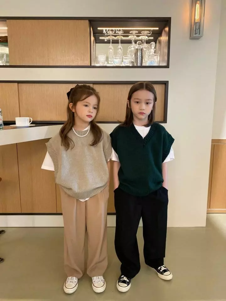 More - Korean Children Fashion - #kidsstore - Big Arm Whole Knit Vest - 4