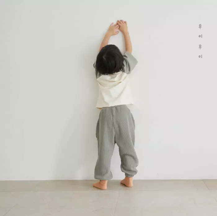 Mui Mui - Korean Children Fashion - #littlefashionista - Croiffle Jogger Pants - 3