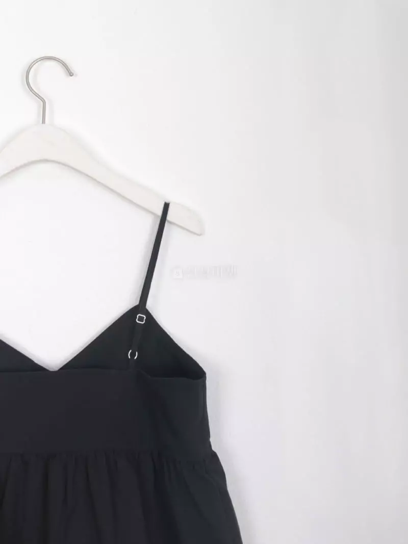 Museum - Korean Women Fashion - #womensfashion - Flare Sleeveless Tee - 4