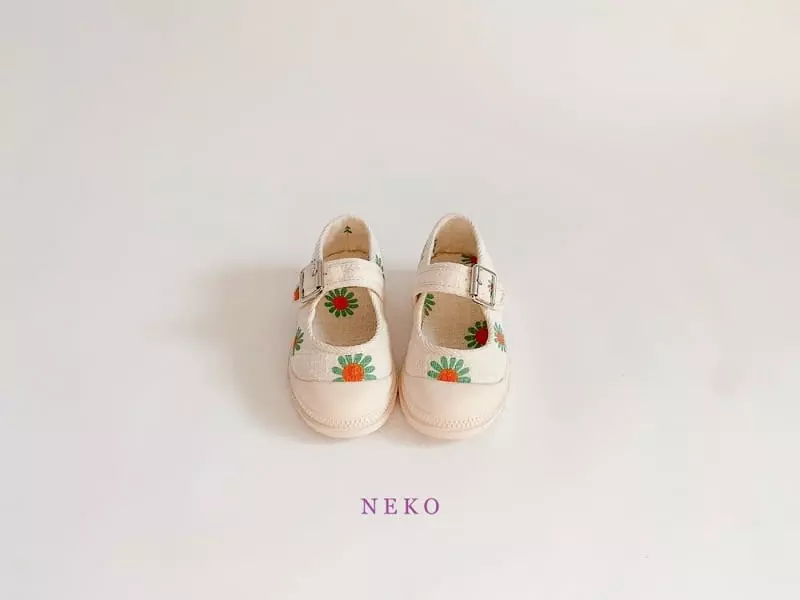 Neko - Korean Children Fashion - #magicofchildhood - NK869 Carrot And Bear Sandals - 9