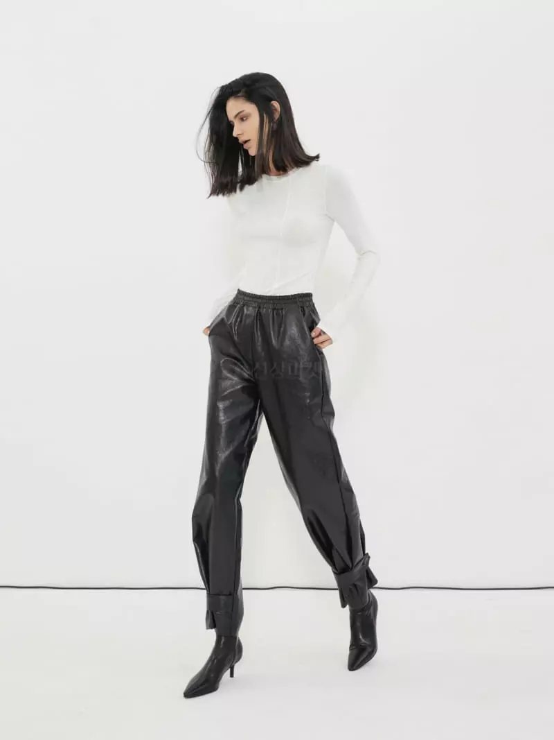 Neroli36 - Korean Women Fashion - #thatsdarling - Crack Leather Pants - 3