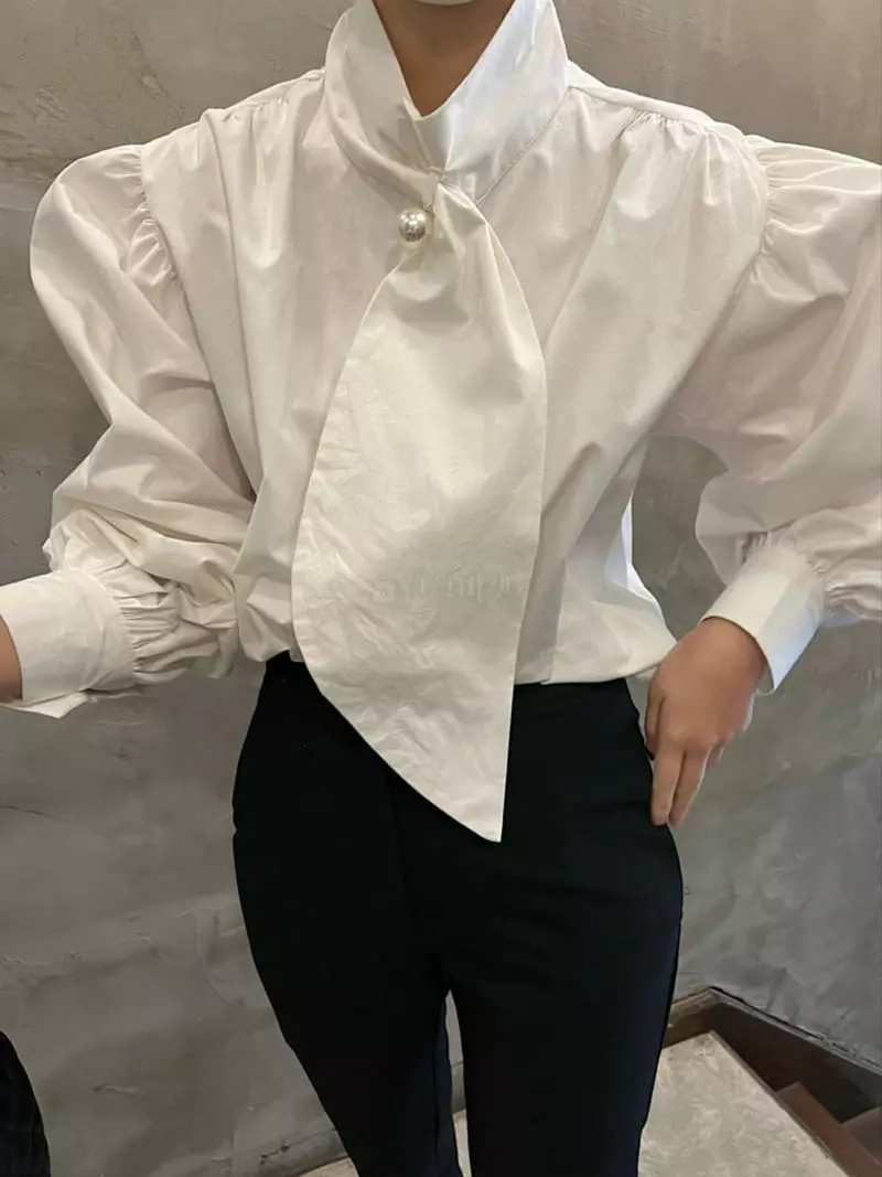 Newtro_Mood - Korean Women Fashion - #momslook - Leaf Blouse