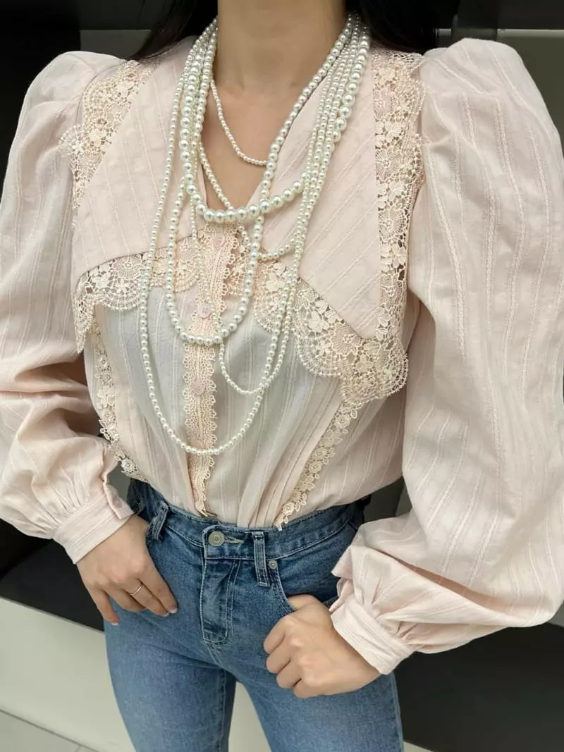 Newtro_Mood - Korean Women Fashion - #momslook - Butterfly Blouse