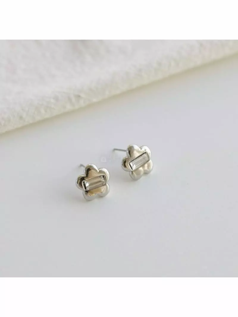 Noii - Korean Women Fashion - #momslook - E1498 Flower Earring - 3