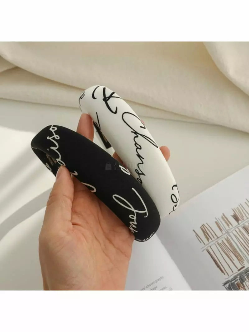 Noii - Korean Women Fashion - #momslook - H1425 Lettering Hairband - 2
