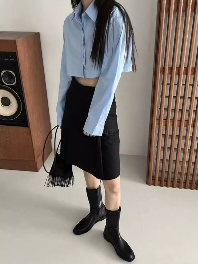 Normal - Korean Women Fashion - #womensfashion - Reni Crop Shirt - 2