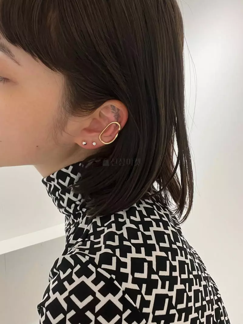 Nyunyu-Seoul - Korean Women Fashion - #momslook - Duri Ear Cuff - 2