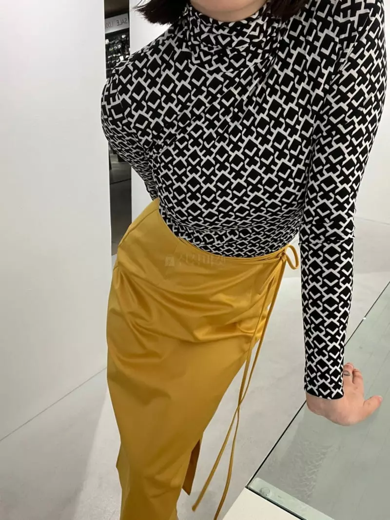 Nyunyu-Seoul - Korean Women Fashion - #momslook - Pattern Tee - 2