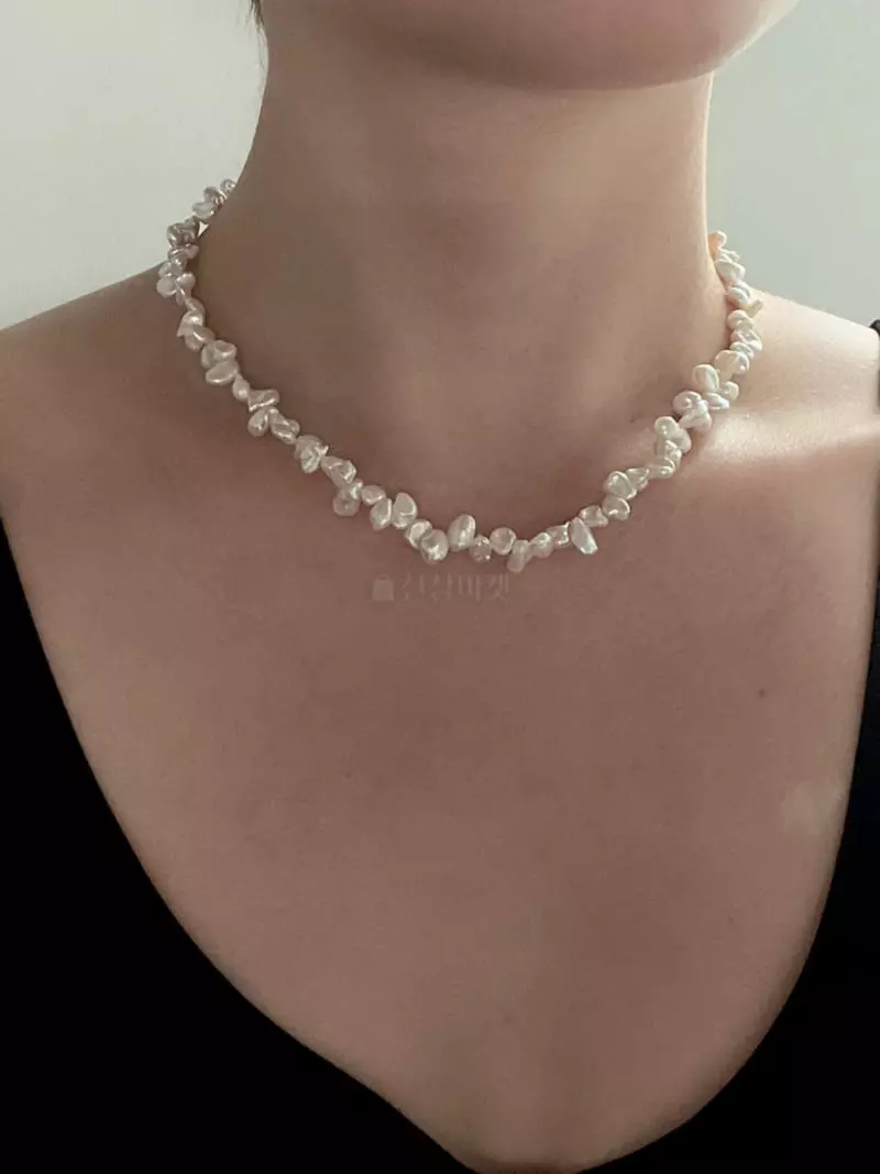 Nyunyu-Seoul - Korean Women Fashion - #restrostyle - Zigzag Pearl Necklace