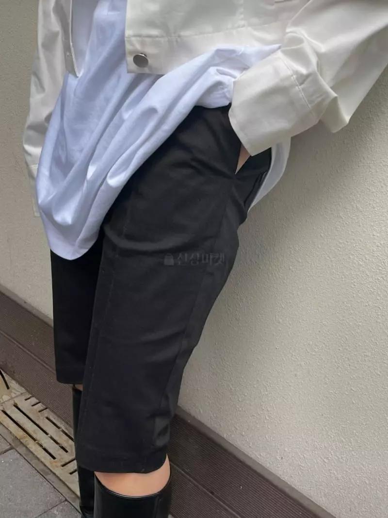 Nyunyu-Seoul - Korean Women Fashion - #thelittlethings - Pintuck Half Pants