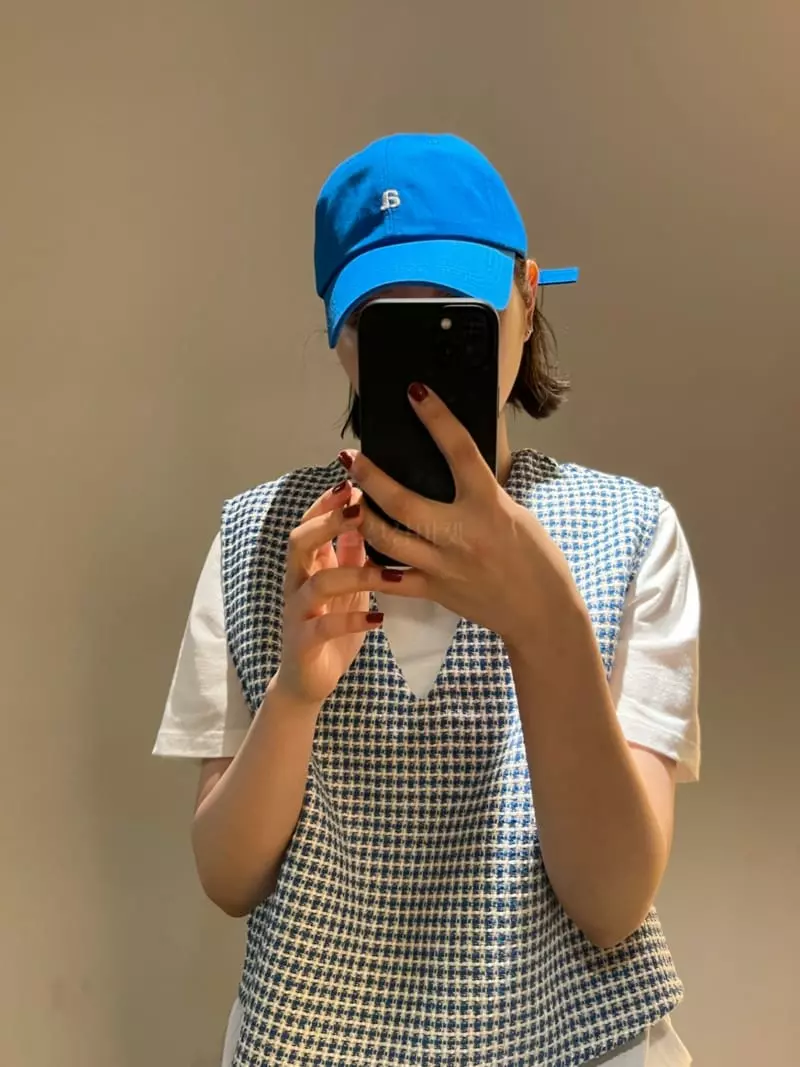 Nyunyu-Seoul - Korean Women Fashion - #womensfashion - Lowercase a Hat - 2
