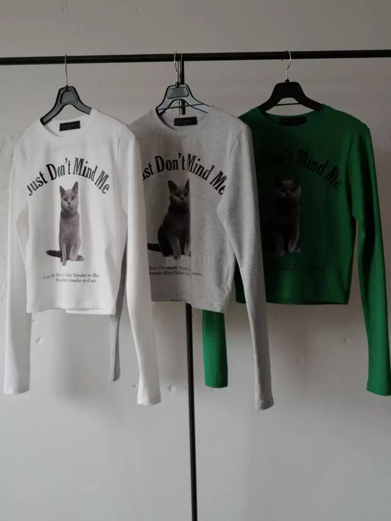 Nyunyu-Seoul - Korean Women Fashion - #momslook - Russian Tee - 4