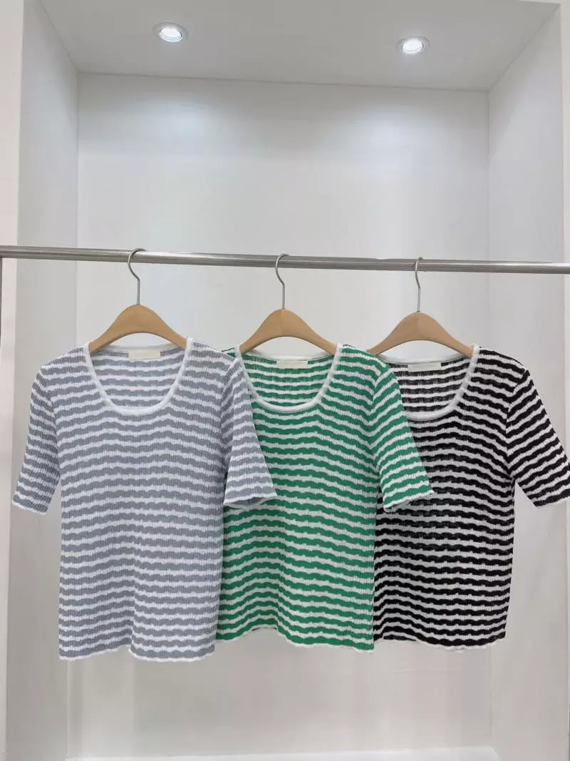 Odor - Korean Women Fashion - #womensfashion - Wavy Stripe Knit Tee - 4