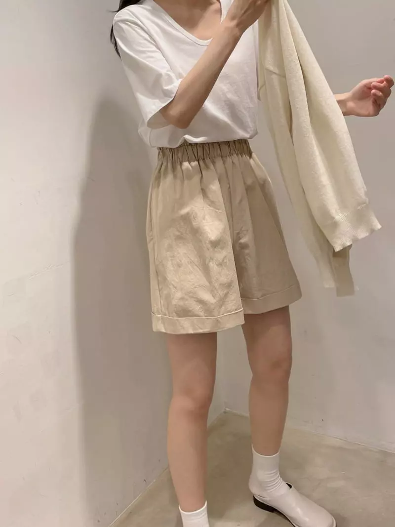 Odor - Korean Women Fashion - #thelittlethings - Cabra Banding Half Pants - 3