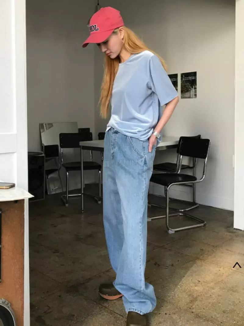 Of Course - Korean Women Fashion - #vintageinspired - Spring Velvet Tee - 4