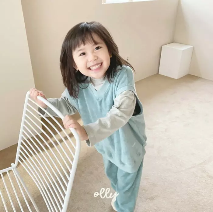 Ollymarket - Korean Children Fashion - #kidsstore - Terry Vest Top Bottom Set - 11