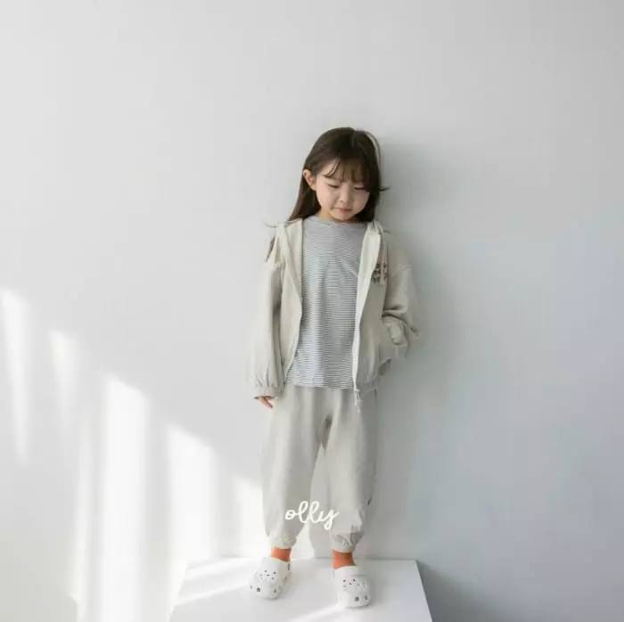Ollymarket - Korean Children Fashion - #littlefashionista - Veloure Stripes Long Sleeves Tee - 8