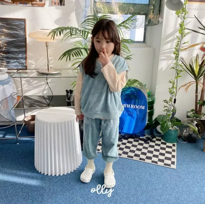 Ollymarket - Korean Children Fashion - #prettylittlegirls - Terry Vest Top Bottom Set - 3